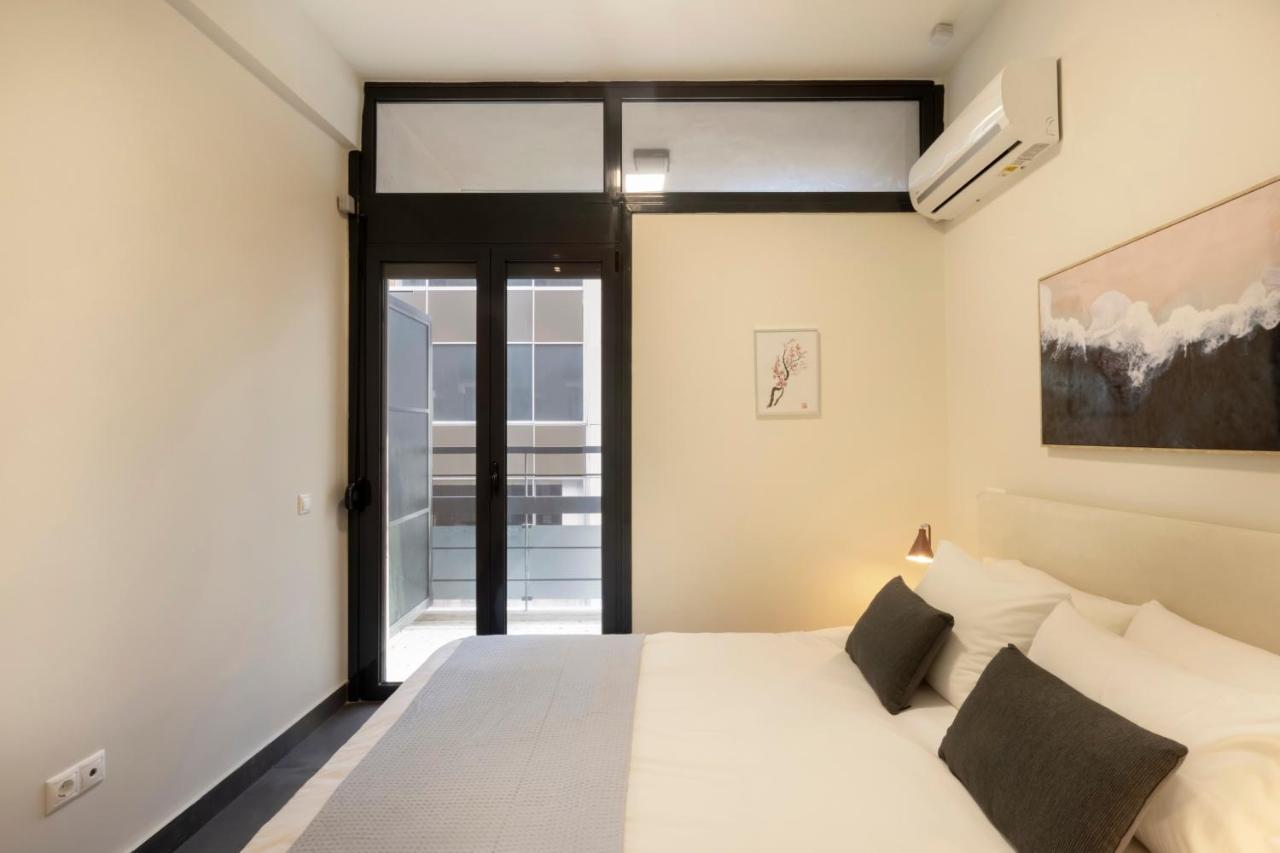 Апартаменты Α Rare Lux Artistic Renv Gem Opposite Emst Museum Афины Экстерьер фото